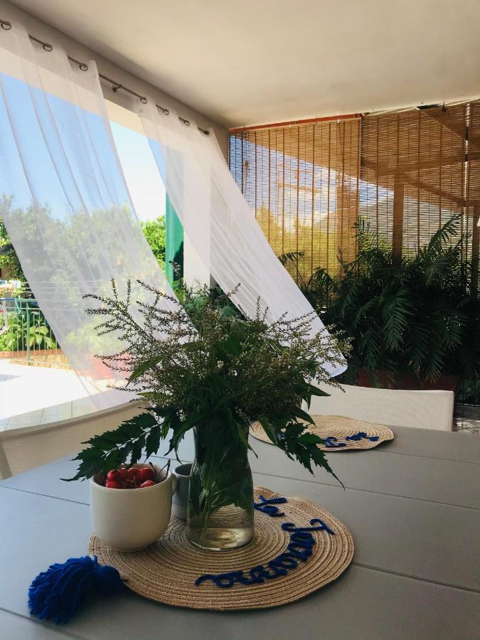 La Terrazza Lägenhet Vico Equense Exteriör bild