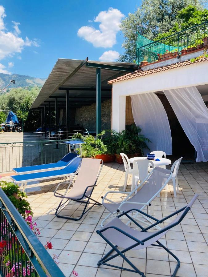La Terrazza Lägenhet Vico Equense Exteriör bild