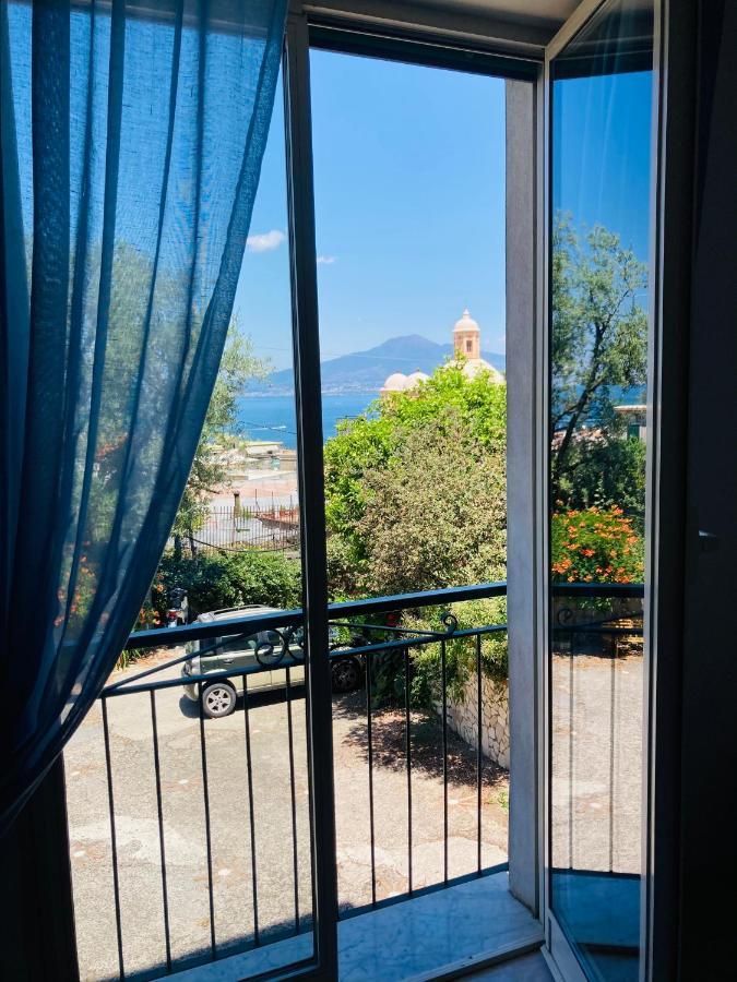 La Terrazza Lägenhet Vico Equense Exteriör bild